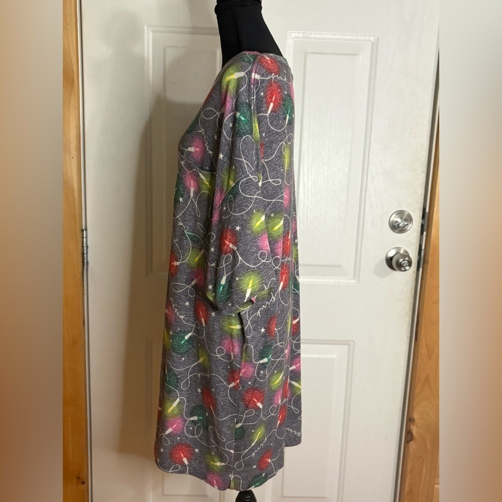 Victoria Secret PINK Sleep Shirt Medium Christmas Lights Oversized Loose Fit - Picture 4 of 12
